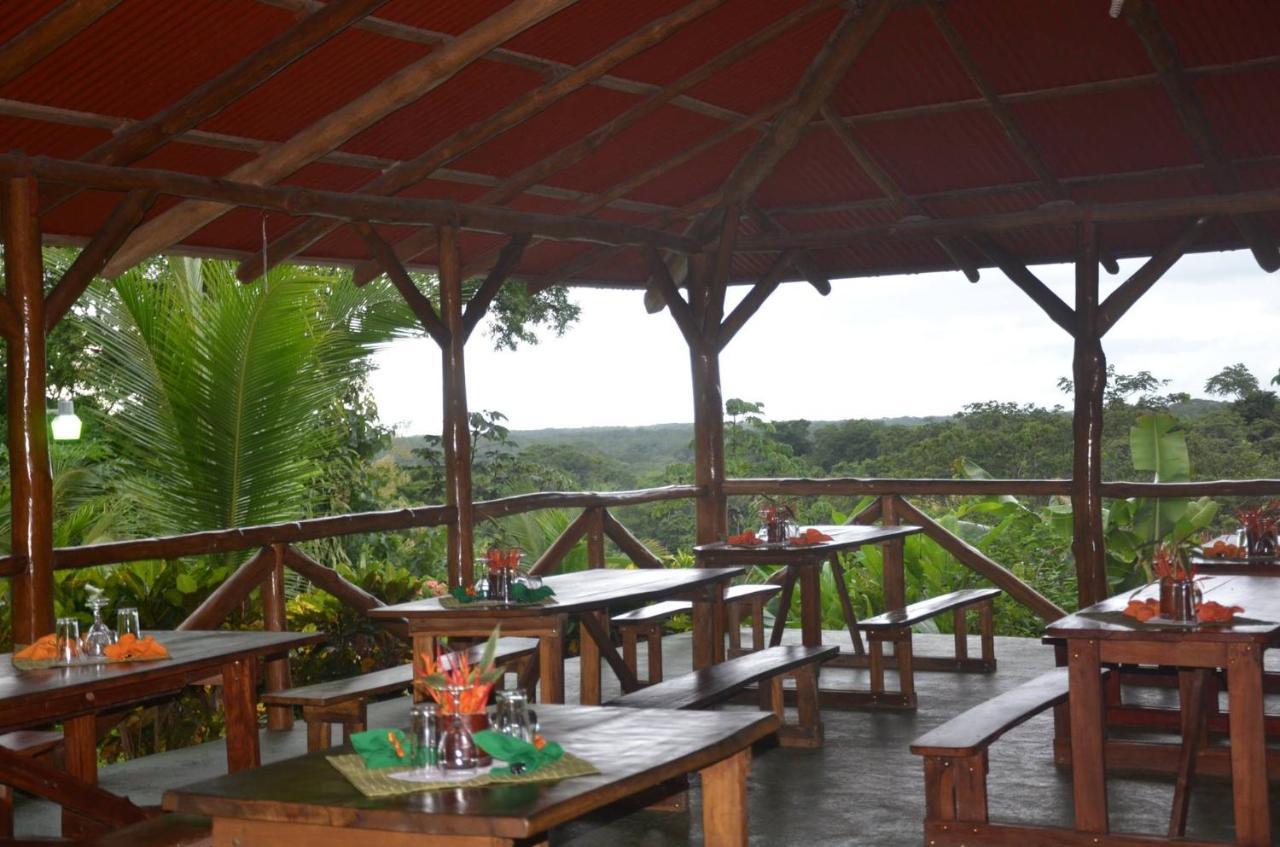 Hotel Cerro Lodge Tarcoles Exterior photo